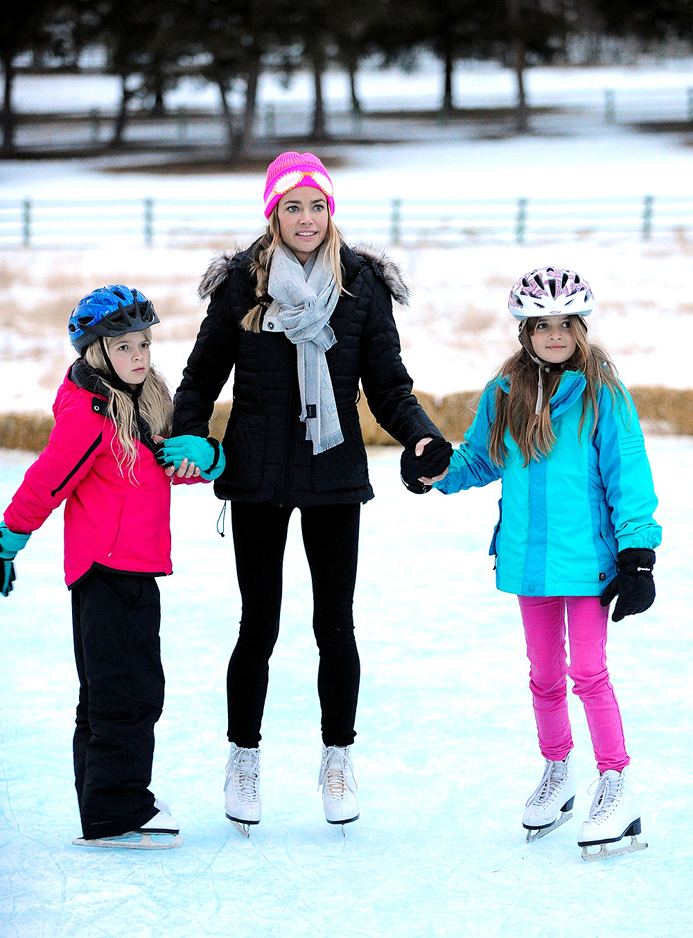 Denise Richards and daughters on Vacation, Montana, America - 24 Dec 2013