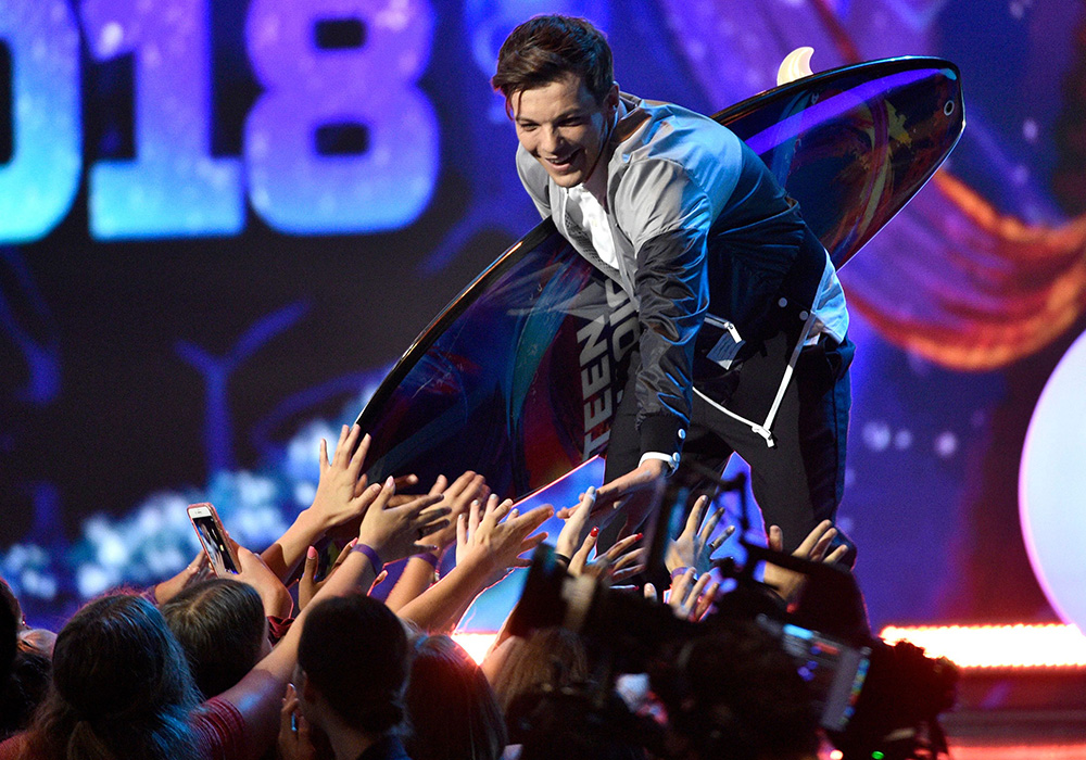 Louis Tomlinson accepts the award for choice male artist at the Teen Choice Awards at The Forum, in Inglewood, Calif
2018 Teen Choice Awards - Show, Inglewood, USA - 12 Aug 2018