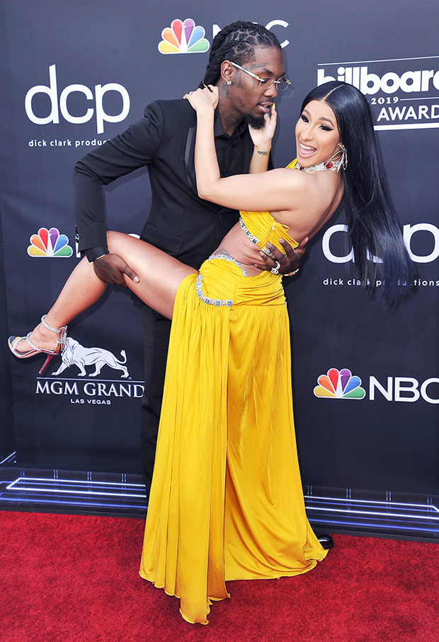 cardi b offset billboard music awrds