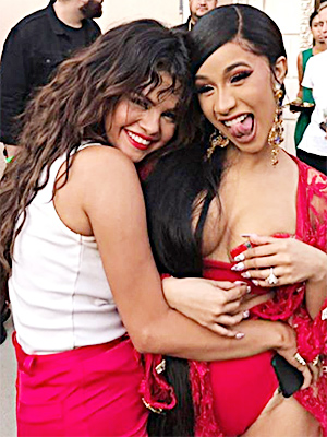 Selena Gomez Cardi B