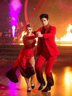 Milo Manheim Witney Carson