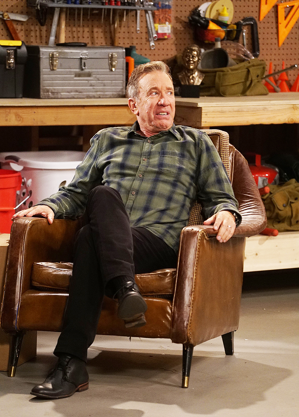 LAST MAN STANDING: L-R: Tim Allen in the all-new “Man vs. Myth” episode of LAST MAN STANDING airing Friday, Oct. 5 (8:00-8:30 PM ET/PT) on FOX. © 2018 FOX Broadcasting. CR: Richard Foreman/FOX.