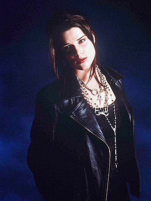 Neve Campbell