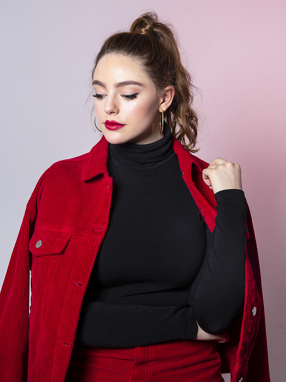 'Legacies' star Danielle Rose Russell stops by HollywoodLife's photo studio in New York City