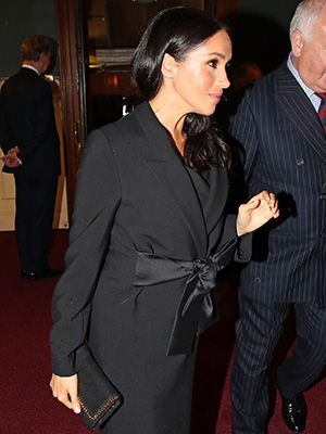 Meghan markle wardrobe malfunction wet tights
