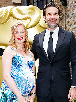 rob delaney baby born