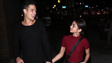 Wells Adams, Sarah Hyland