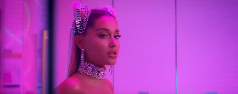 ariana-grande-7-rings-music-video-pics-05