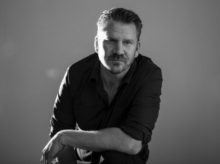 'Ray Donovan' star Dash Mihok stops by HollywoodLife's NYC photo studio.