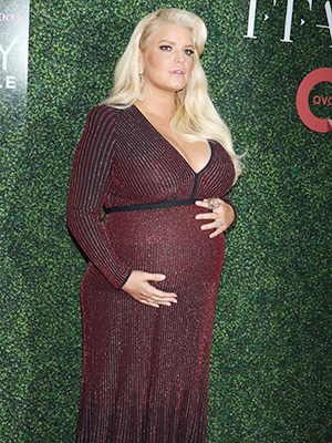 jessica simpson preeclampsia risk