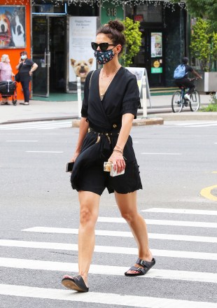 Katie Holmes looks sexy in an all black ensemble as she makes heads turn while out shopping in Downtown Manhattan. 15 Jul 2020 Pictured: Katie Holmes. Photo credit: LRNYC / MEGA TheMegaAgency.com +1 888 505 6342 (Mega Agency TagID: MEGA688780_001.jpg) [Photo via Mega Agency]