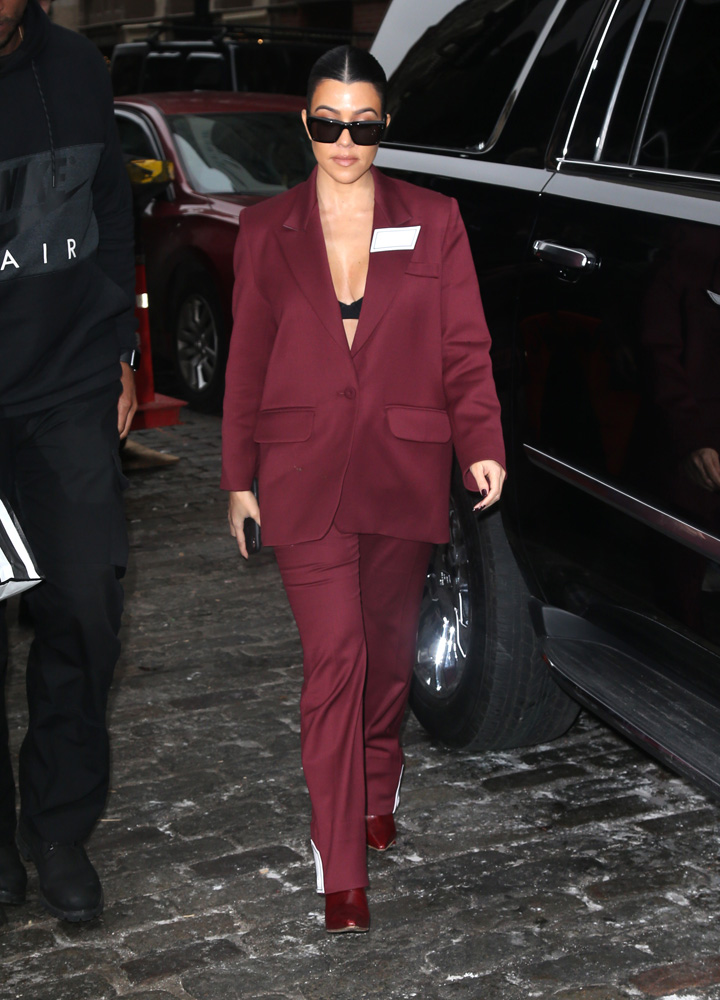 Kourtney Kardashian seen out and about in New York City.Pictured: Kourtney KardashianRef: SPL5061762 070219 NON-EXCLUSIVEPicture by: SplashNews.comSplash News and PicturesLos Angeles: 310-821-2666New York: 212-619-2666London: 0207 644 7656Milan: 02 4399 8577photodesk@splashnews.comWorld Rights