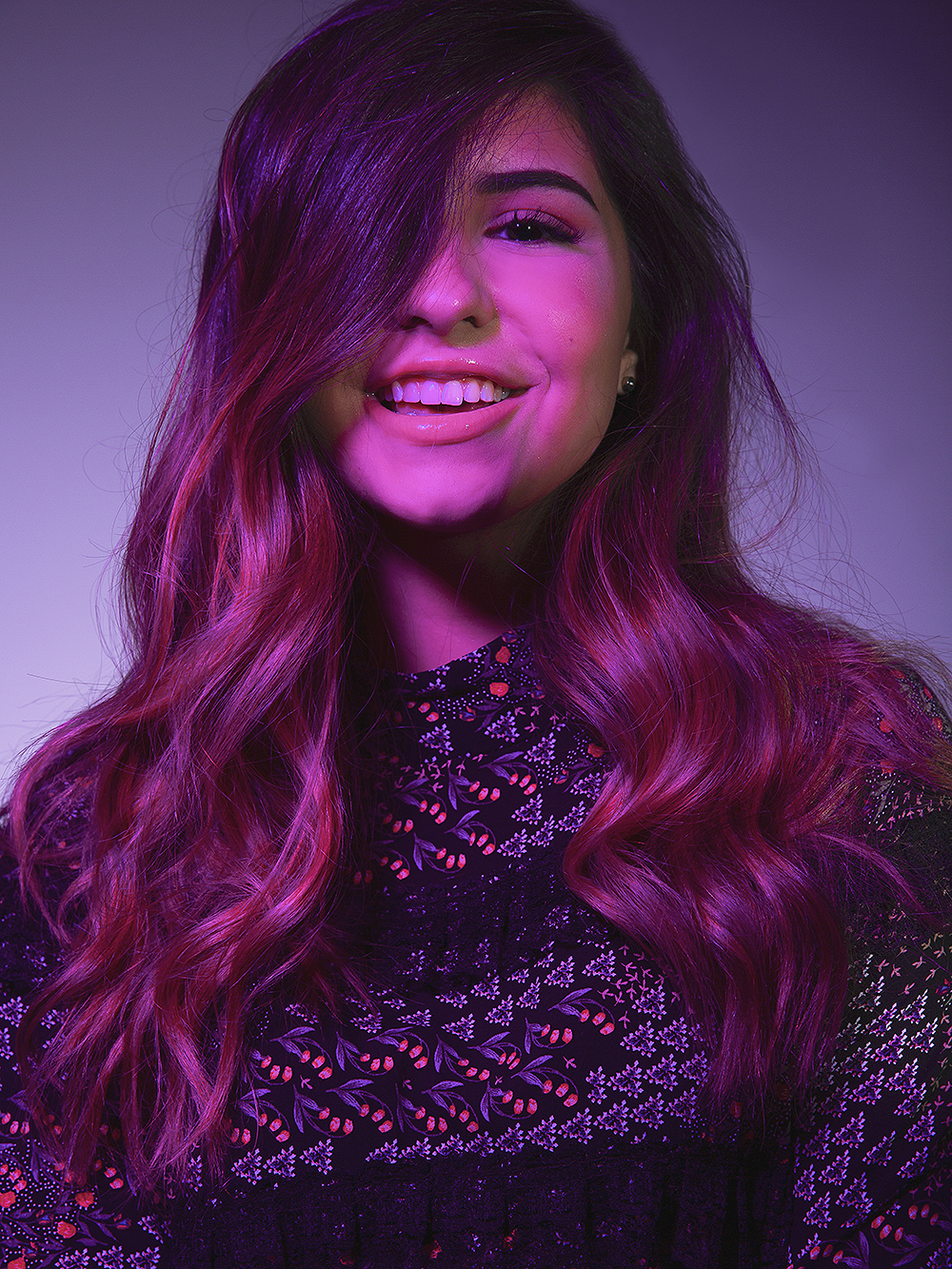 Sunny Malouf stops by the HollywoodLife studios on Jan. 29 2019, to promote her new music video for "One Minute."