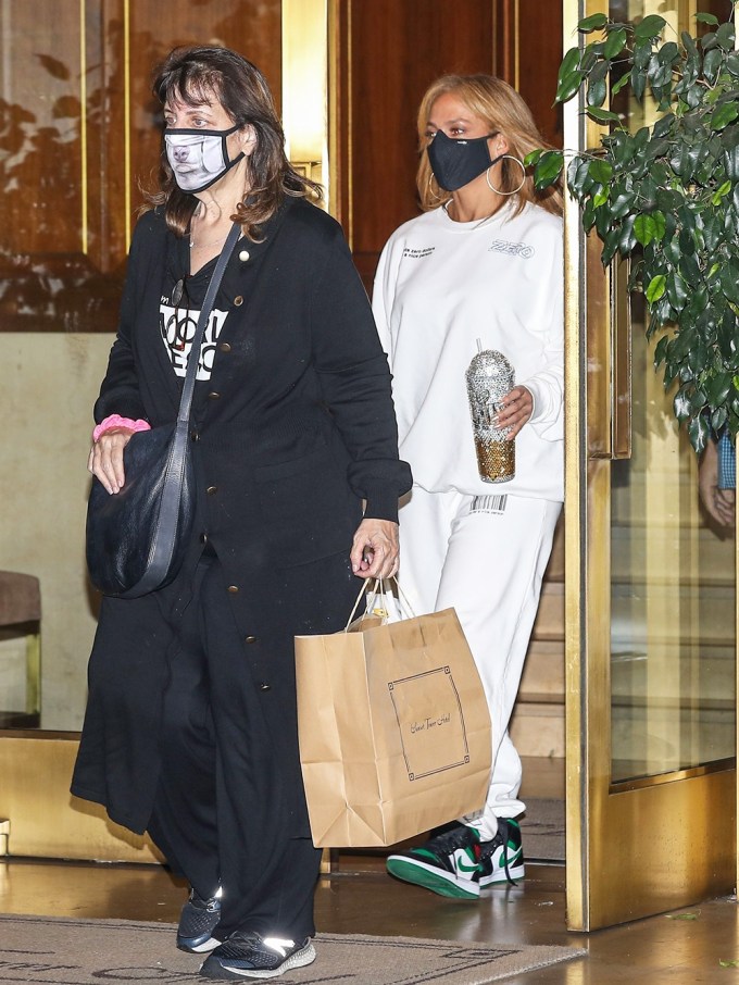 Jennifer Lopez Visits A Day Spa