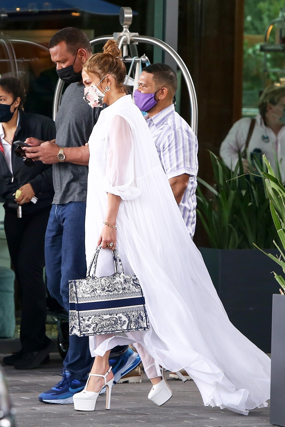 *EXCLUSIVE* Jennifer Lopez and Alex Rodriguez celebrate an early Valentine's Day in Miami together