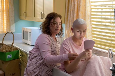 The Act -- "  " --  Dee Dee Blanchard (Patricia Arquette), Gypsy Rose Blanchard (Joey King) shown. (Photo by: Brownie Harris / Hulu)