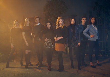 PRETTY LITTLE LIARS: THE PERFECTIONISTS - Freeform's "Pretty Little Liars: The Perfectionists" stars Hayley Erin as TBD, Kelly Rutherford as Claire, Graeme Thomas King as Jeremy, Janel Parrish as Mona, Sasha Pieterse as Alison, Sofia Carson as Ava, Eli Brown as Dylan, and Sydney Park as Caitlin. (Freeform/Kurt Iswarienko)