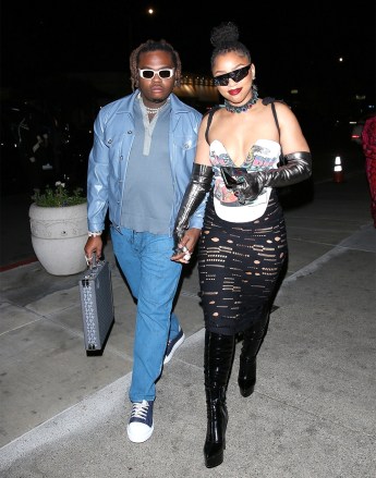 West Hollywood, CA  - *EXCLUSIVE*  - Gunna and Chloe Bailey look very much like a couple while out shopping at H.Lorenzo Men on Sunset Plaza in Hollywood.

Pictured: Gunna and Chloe Bailey

BACKGRID USA 10 FEBRUARY 2022 

BYLINE MUST READ: BACKGRID

USA: +1 310 798 9111 / usasales@backgrid.com

UK: +44 208 344 2007 / uksales@backgrid.com

*UK Clients - Pictures Containing Children
Please Pixelate Face Prior To Publication*