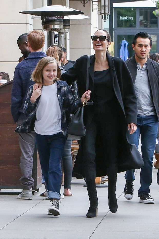 Angelina Jolie And Vivienne Jolie Pitt