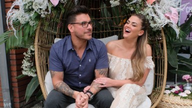 Brittany-Cartwright-Jax-Taylor-Kiss-At-Wedding-Reception-Look-So-In-Love-In-1st-Pics-As-A-Married-Couple-ftr