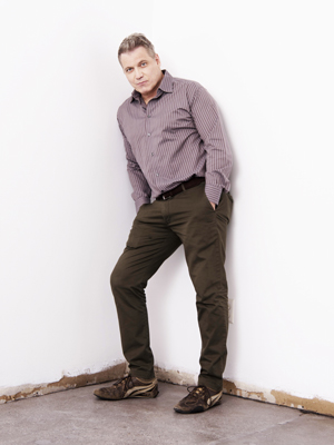 Holt McCallany