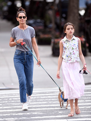 Katie Holmes, Suri Cruise