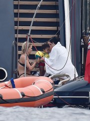 ** RIGHTS: ONLY UNITED STATES, BRAZIL, CANADA ** Portofino, ITALY  - *EXCLUSIVE*  -  Billionaire Reality Star, Kylie Jenner and her Boyfriend Travis Scott enjoy family time with their daughter Stormi on board their mega yacht in Portofino
*Shot on: 08/13/2019*

Pictured: Kylie Jenner

BACKGRID USA 17 AUGUST 2019 

BYLINE MUST READ: Cobra Team / BACKGRID

USA: +1 310 798 9111 / usasales@backgrid.com

UK: +44 208 344 2007 / uksales@backgrid.com

*UK Clients - Pictures Containing Children
Please Pixelate Face Prior To Publication*