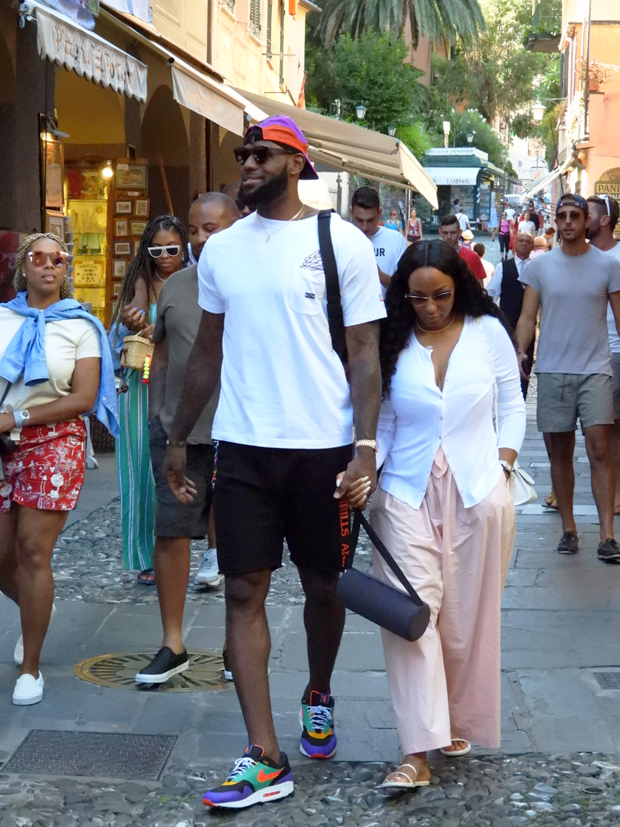 lebron savannah james