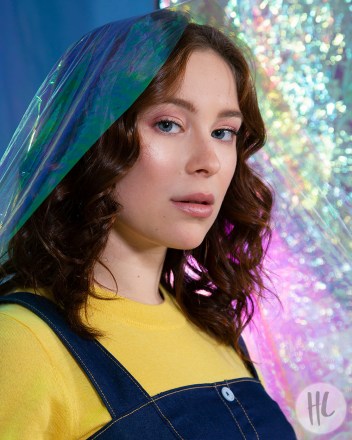 Mina Sundwall visits HollywoodLife’s 2019 NYCC Portrait Studio