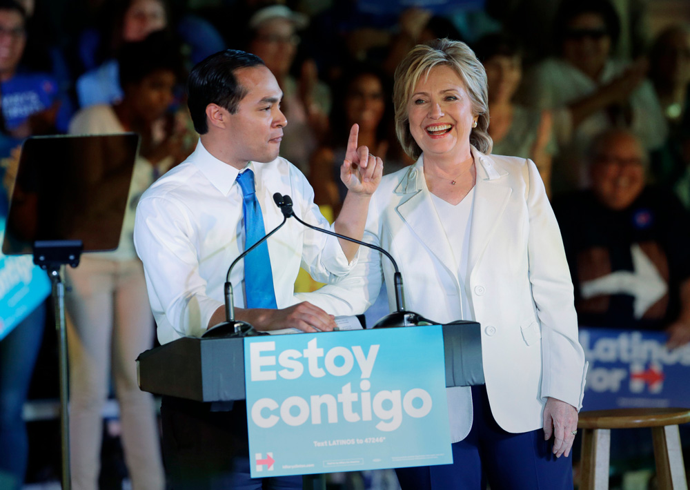 Hillary Rodham Clinton, Julian Castro Democratic presidential candidate Hillary Rodham Clinton, right, with Housing and Urban Development Secretary Julian Castro, left, during a campaign event, in San Antonio
DEM 2016 Clinton, San Antonio, USA