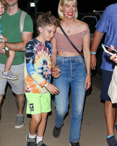 Malibu, CA  - "Mad Men" actress January Jones showcases her vintage style as she leaves the famous Malibu Chili Cook-Off with her ten year old son, Xander.Pictured: January JonesBACKGRID USA 3 SEPTEMBER 2022 USA: +1 310 798 9111 / usasales@backgrid.comUK: +44 208 344 2007 / uksales@backgrid.com*UK Clients - Pictures Containing ChildrenPlease Pixelate Face Prior To Publication*