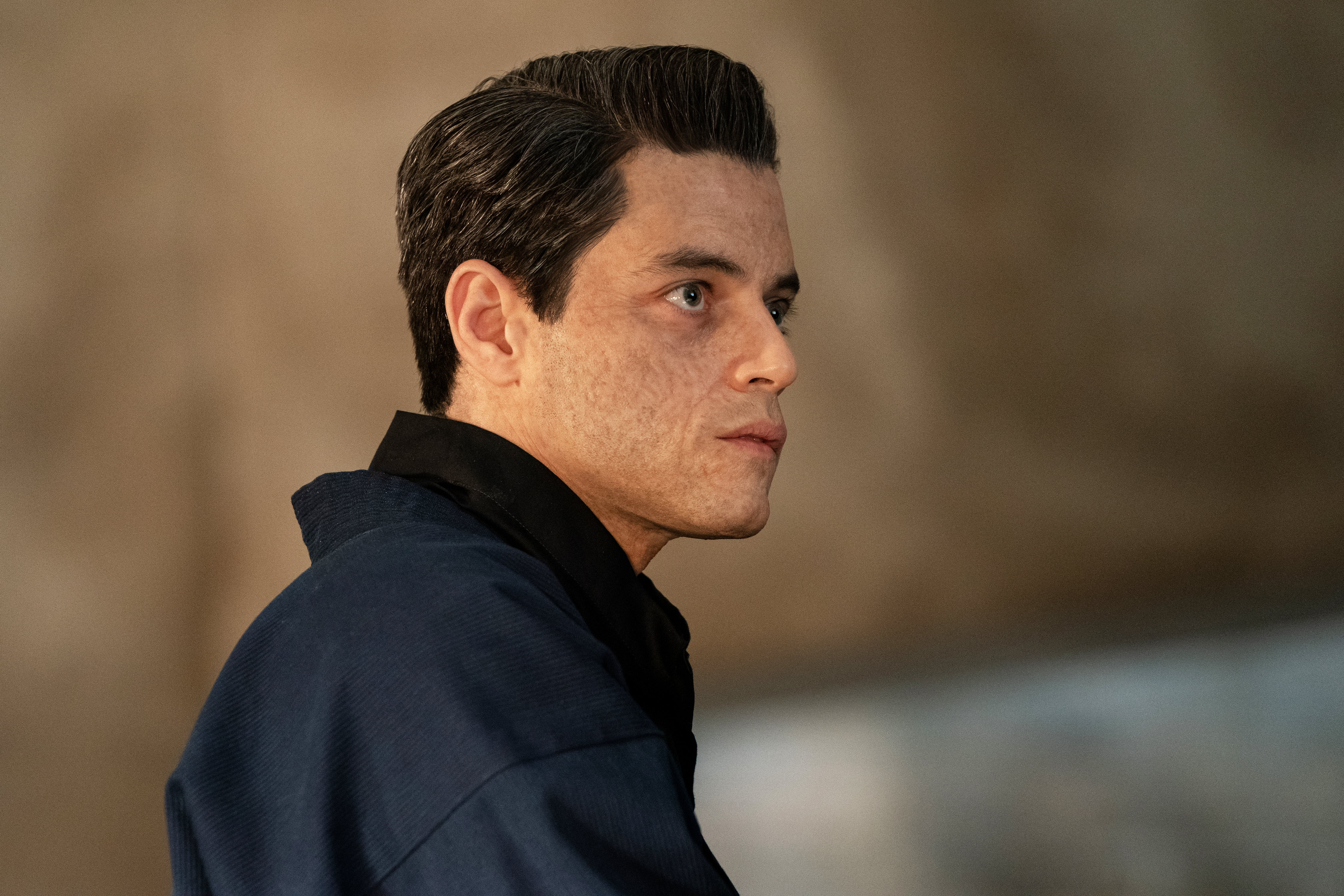 B25_25403_RC
Safin (Rami Malek) in
NO TIME TO DIE, 
a DANJAQ and Metro Goldwyn Mayer Pictures film.
Credit: Nicola Dove
© 2019 DANJAQ, LLC AND MGM.  ALL RIGHTS RESERVED.