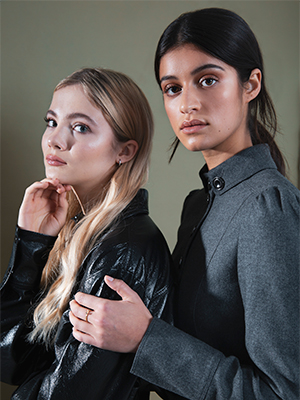 Anya Chalotra Freya Allan