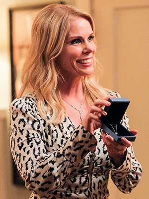 Cheryl Hines