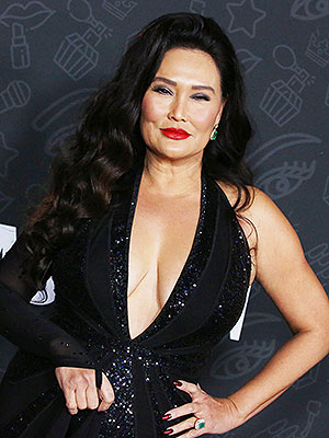 Tia Carrere