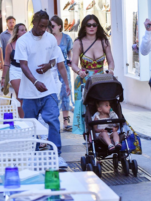 Travis Scott, Kylie Jenner, Stormi Webster