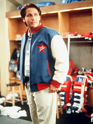 Editorial use only. No book cover usage.Mandatory Credit: Photo by Disney/Kobal/Shutterstock (5878224h)Emilio EstevezThe Mighty Ducks - 1994Director: Stephen HerekWalt DisneyUSAScene StillFamilyChampionsLes petits Champions