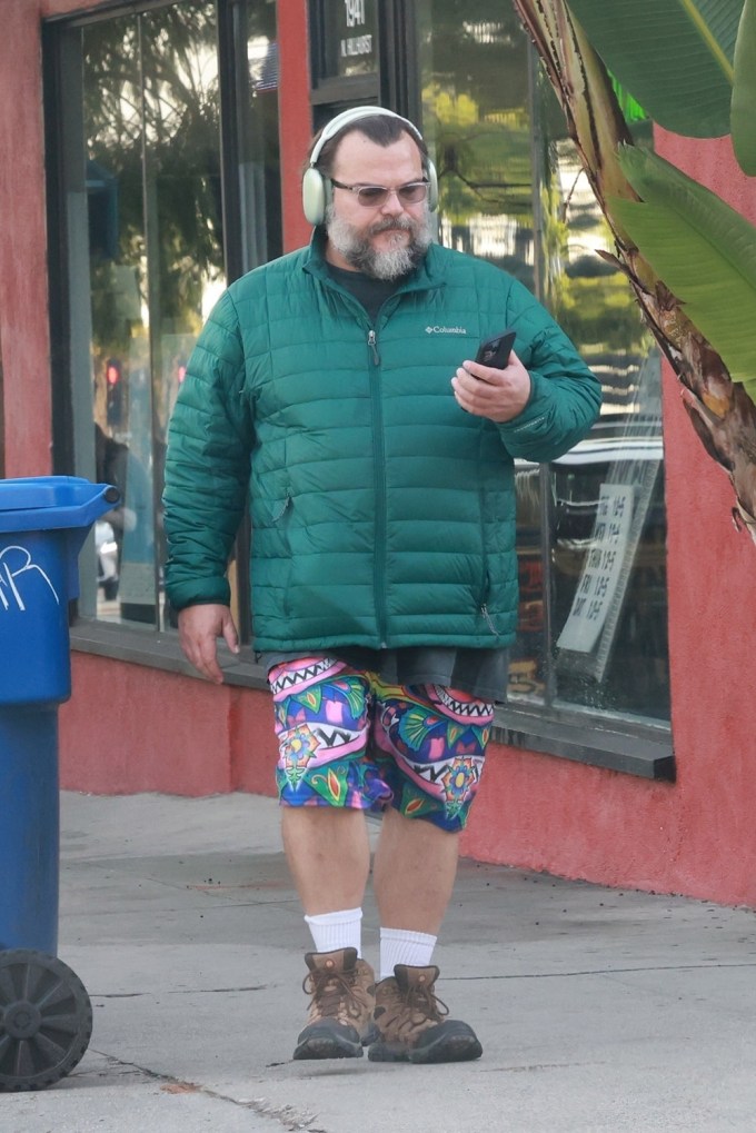 Jack Black takes his daily stroll zoned into his headphones in Los Feliz, CA