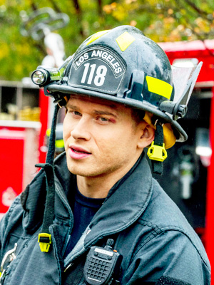 Oliver Stark