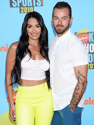 nikki bella artem chigvintsev