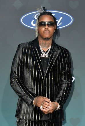 LAS VEGAS, NV - NOVEMBER 17: Jeremih at the 2019 Soul Train Music Awards at the Orleans arena in LasVegas, Nevada on November 17, 2019. Credit: Damairs Carter/MediaPunch /IPX