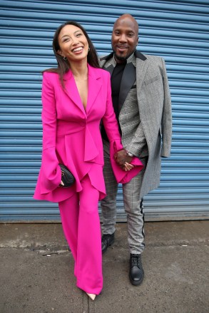 Rapper Jeezy and Jeannie May in pink power suit snuggle outside Pamella Roland during New York Fashion Week in New York City

Pictured: Jeezy,Jeannie Mai
Ref: SPL5146948 070220 NON-EXCLUSIVE
Picture by: Christopher Peterson / SplashNews.com

Splash News and Pictures
USA: +1 310-525-5808
London: +44 (0)20 8126 1009
Berlin: +49 175 3764 166
photodesk@splashnews.com

World Rights