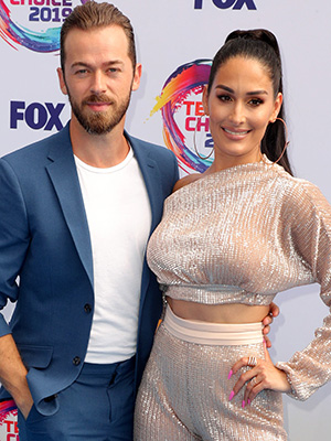 nikki bella artem chigvintsev