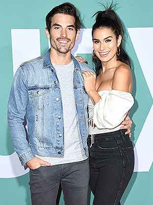 Ashley Iaconetti & Jared Haibon