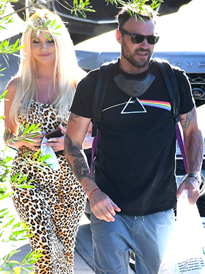 Brian Austin Green & Courtney Stodden out for lunch