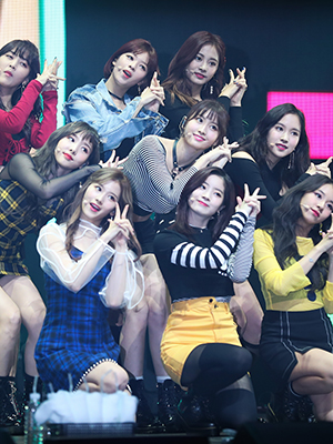 TWICE Pics