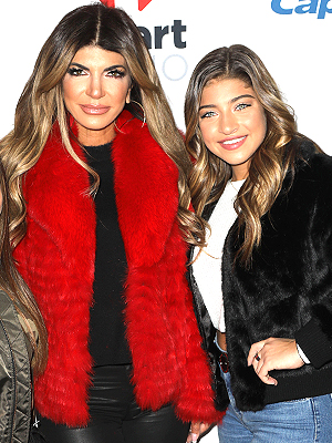 Teresa Giudice with daughters Milania & Gia