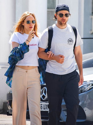 Robert Pattinson & Suki Waterhouse