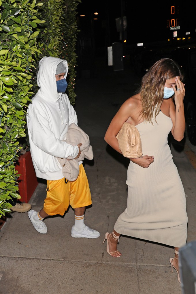 Justin Bieber & Hailey Baldwin Leave Giorgio Baldi