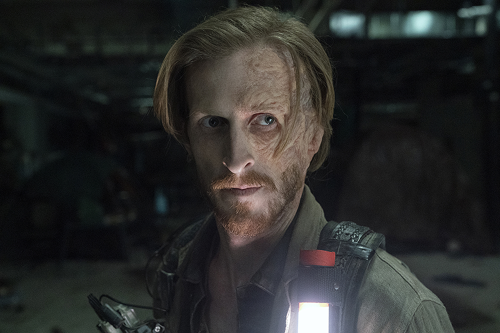 Austin Amelio as Dwight - Fear the Walking Dead _ Season 6, Episode 3 - Photo Credit: Ryan Green/AMC